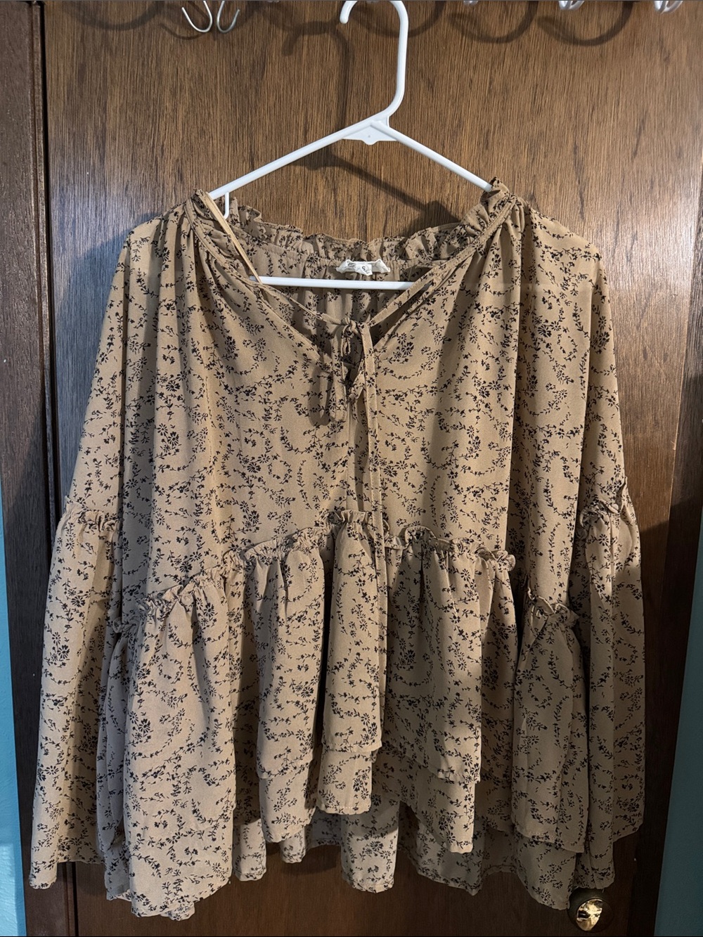 Relaxed Beige Floral Peasant Tunic with Tie Neck